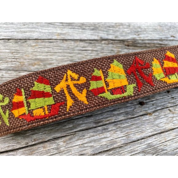 Vintage Burlap Wide Belt Chinese Embroidered Letters Ships Sz 36"-41" - Picture 2 of 14